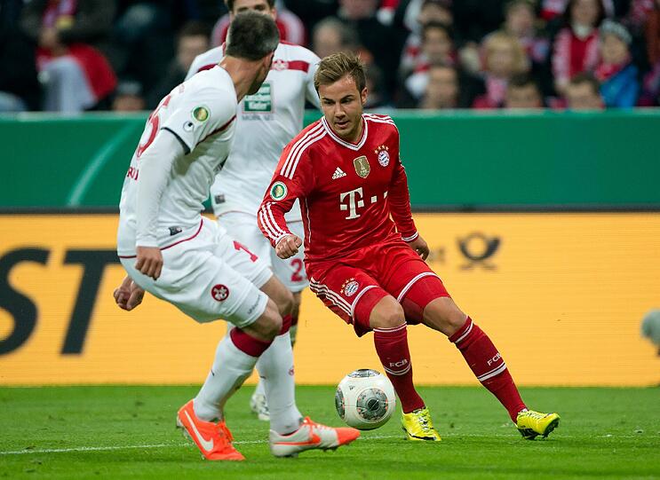 MARIO GÖTZE NOTE 2
Kam in der 61. für Robben, wirkte zuletzt matt. Schoss kläglich drüber (67.), bereitete das 4:1 vor, machte das 5:1.