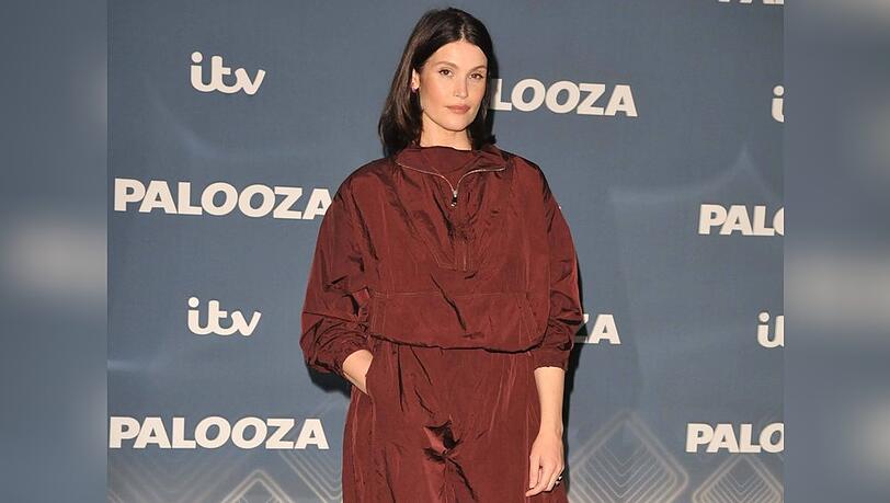 Gemma Arterton bei einer Red-Carpet-Veranstaltung in London im November 2025 - kurz nach der Geburt ihres zweiten Kindes.