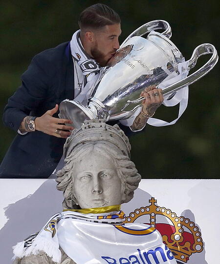 Real Madrid feiert seinen Champions-League-Titel mit den Fans in Madrid