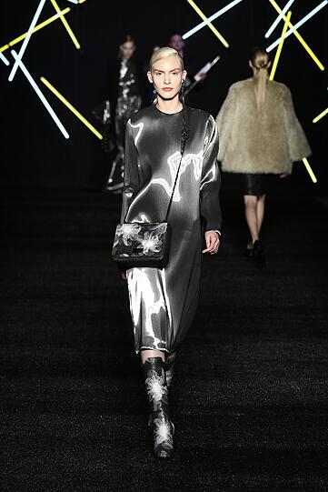 Die Runway-Looks: zeitlos aber dennoch modern.