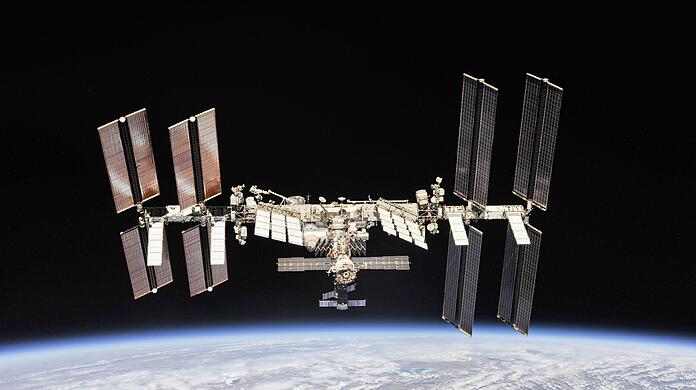 Blick auf die Internationale Raumstation (ISS).