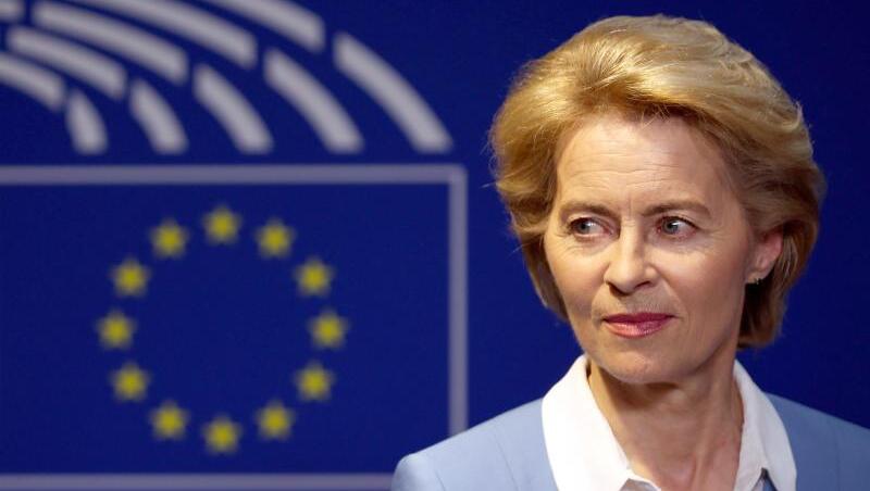 Ursula von der Leyen (CDU) hat die die 27-köpfige EU-Kommission mit 13 Frauen besetzt. Ursula von der Leyen (CDU) hat die die 27-köpfige EU-Kommission mit 13 Frauen besetzt.