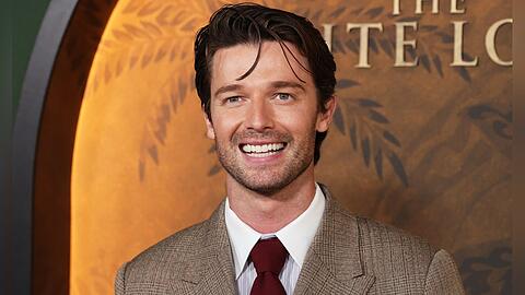 Patrick Schwarzenegger bei der Premiere der dritten "The White Lotus"-Staffel in Los Angeles.
