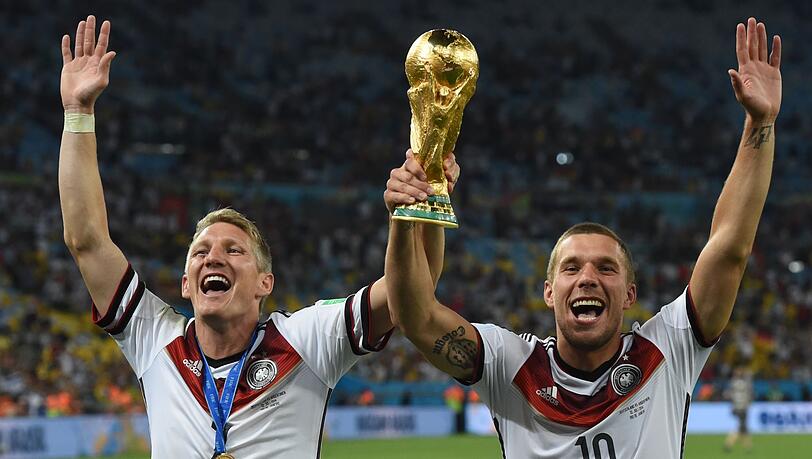Ein Duo, das f&uuml;r Furore sorgte: Bastian Schweinsteiger (l) und Lukas Podolski. (Archivbild)