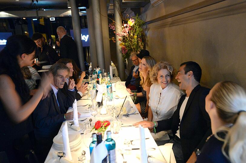 Die Bilder von der Sky Opening Party im "Heart"' .