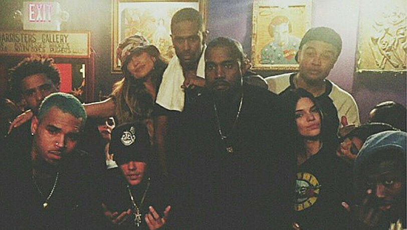 Demi Lovato ließ sich bei einem Konzert von Big Sean mit Justin Bieber, Kanye West, Kendall Jenner, J.Lo, Chris Brown und Jay-Z ablichten Demi Lovato ließ sich bei einem Konzert von Big Sean mit Justin Bieber, Kanye West, Kendall Jenner, J.Lo, Chris Brown und Jay-Z ablichten