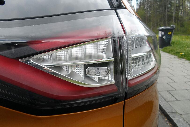Der neue Ford Edge kann sich optisch und technisch gut in Szene setzen - generell und im Detail. Er startet im Juni in Deutschland.