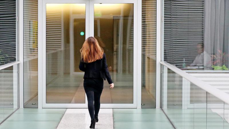 In den Chefetagen deutscher Wirtschaft sind Frauen immer noch eine Seltenheit. In den Chefetagen deutscher Wirtschaft sind Frauen immer noch eine Seltenheit.