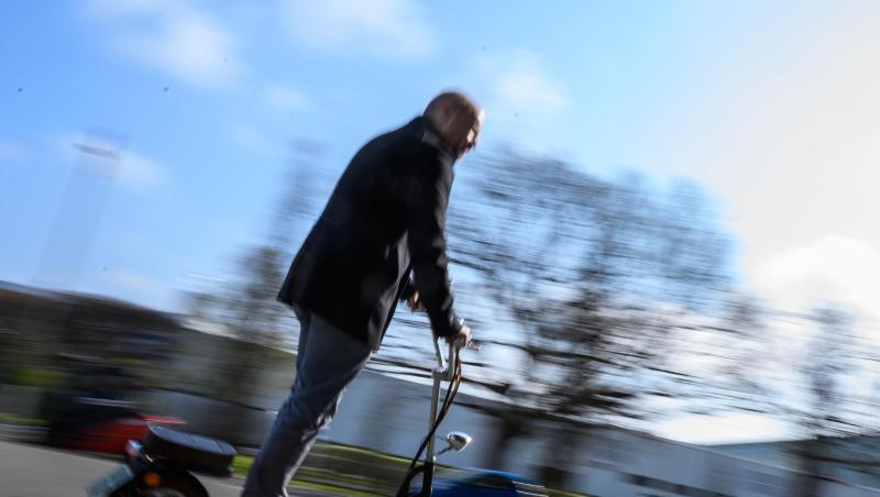 Revolution im Stadtverkehr? Laut einer Umfrage können sich 56 Prozent der Teilnehmer nicht vorstellen, mit einem E-Tretroller zu fahren. Revolution im Stadtverkehr? Laut einer Umfrage können sich 56 Prozent der Teilnehmer nicht vorstellen, mit einem E-Tretroller zu fahren.