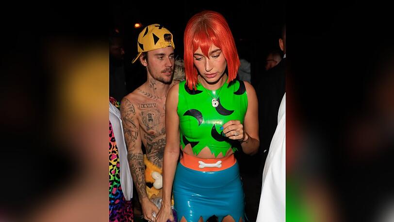 Justin Bieber und Ehefrau Hailey haben in diesem Jahr ein Pärchenkostüm zu Halloween gewählt.