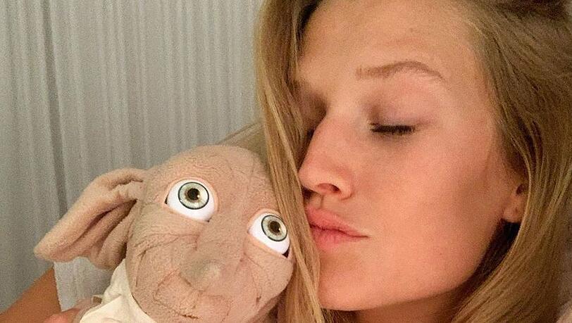 Ganz viel Liebe für Toni Garrns Kuscheltier Ganz viel Liebe für Toni Garrns Kuscheltier