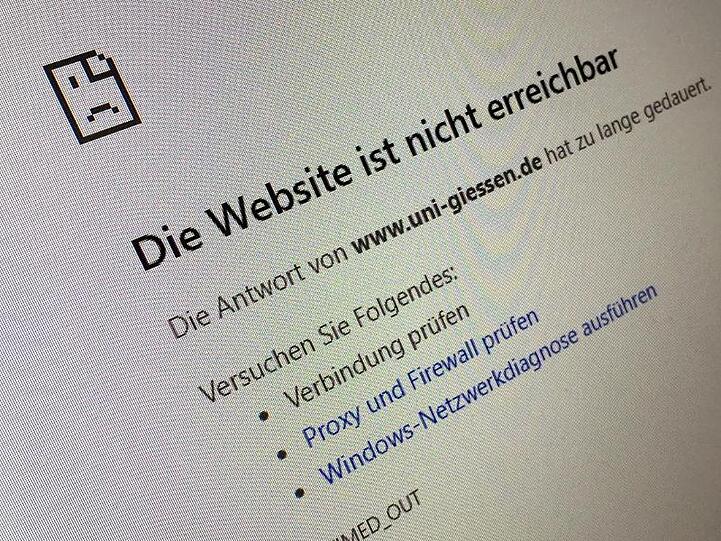 "Die Website ist nicht erreichbar" wird angezeigt, wenn man versucht, die Justus-Liebig-Universität in Gießen über das Internet zu erreichen.