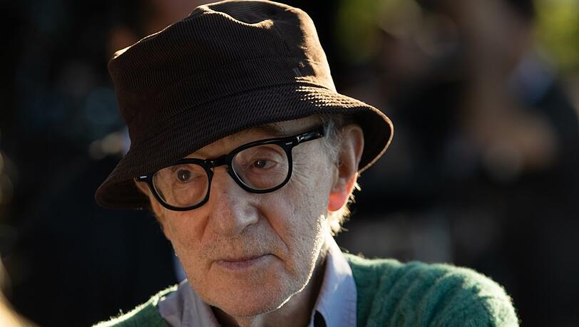 Woody Allen am Set von "Rifkin's Festival"