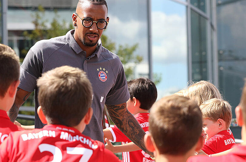 Natürlich waren die Spieler auch für die Fans vor Ort da. Wie hier beispielsweise Jérôme Boateng.