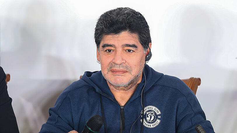 Diego Maradona starb im Alter von 60 Jahren an einem Herzinfarkt.