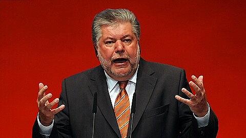 Kurt Beck versucht, Optimismus zu verbreiten