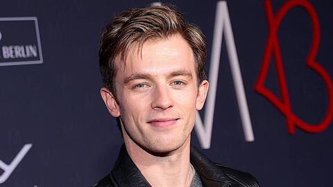 Jannis Niew&ouml;hner hat eine internationale Rolle ergattert.