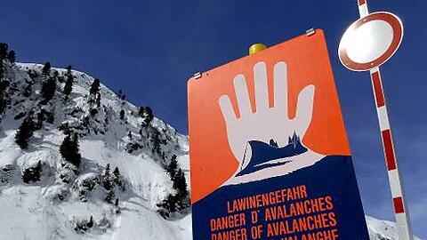 Die Gefahr von Lawinenabgängen in den Alpen ist extrem hoch