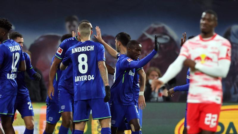 Leverkusen jubelt über den Erfolg gegen Leipzig.