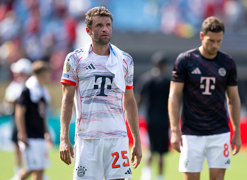 Abgekämpft nach dem Spiel gegen Benfica Lissabon: Thomas Müller. Abgekämpft nach dem Spiel gegen Benfica Lissabon: Thomas Müller.