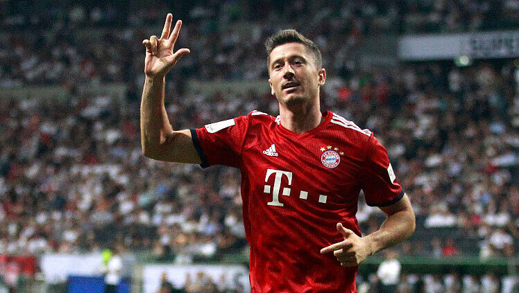 Nun ein Dreißiger: Bayern-Torjäger Robert Lewandowski feiert seinen Ehrentag. Nun ein Dreißiger: Bayern-Torjäger Robert Lewandowski feiert seinen Ehrentag.