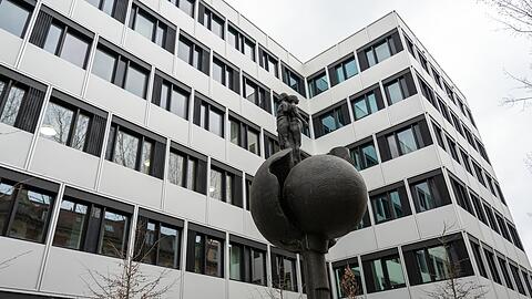 Polizisten durchsuchten Räume der Ausländerbehörde in München. (Archivfoto)