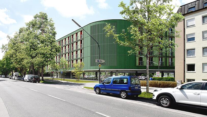 Am Reinmarplatz in Nymphenburg üerbaut die Gewofag einen öffentlichen Parkplatz mit 144 bezahlbaren Wohnungen. Am Reinmarplatz in Nymphenburg üerbaut die Gewofag einen öffentlichen Parkplatz mit 144 bezahlbaren Wohnungen.