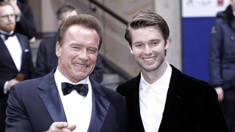 Arnold Schwarzenegger (l) und sein Sohn Patrick sind ganz eng. Arnold Schwarzenegger (l) und sein Sohn Patrick sind ganz eng.