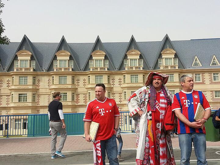 Bilder vom FC Bayern aus dem Trainingslager in Doha.