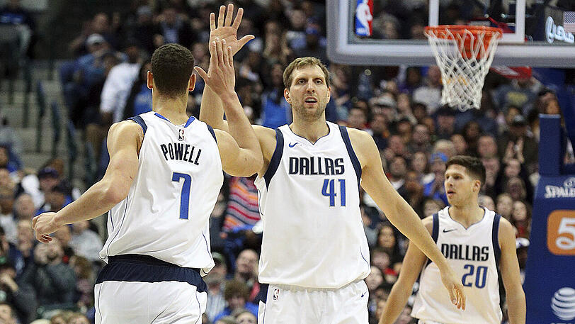 Dirk Nowitzki und seine Kollegen von den Dallas Mavericks erleben gerade keine guten Zeiten bei ihrem Arbeitgeber.