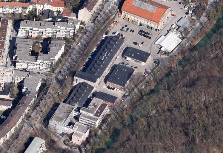Das Gelände zwischen Schäftlarnstraße (l.) und Hans-Preißinger-Straße 8 von oben.