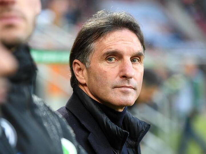 Kann beruhigt in die Weihnachtstage gehen Wolfsburgs Trainer Bruno Labbadia.