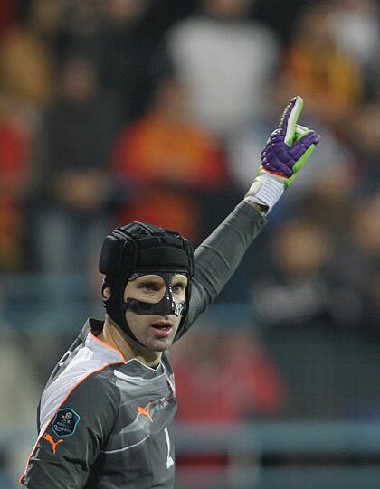 Auch in Tschechien wurde gejubelt, die Mannschaft von Trainer Michal Bilek (hier Keeper Petr Cech) gewann in Podgorica das Playoff-Rückspiel gegen Montenegro 1:0.