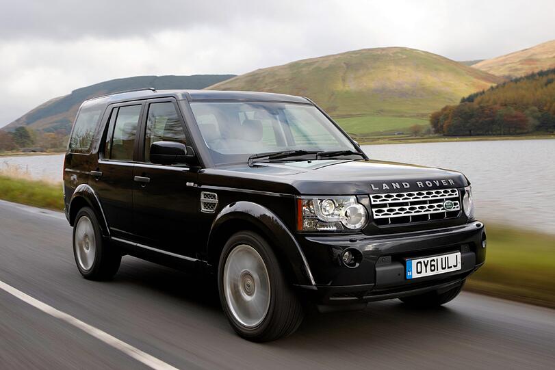 Elegantes Kastendesign aus England: Der Land Rover Discovery ist auf der Straße und im Gelände gut unterwegs.