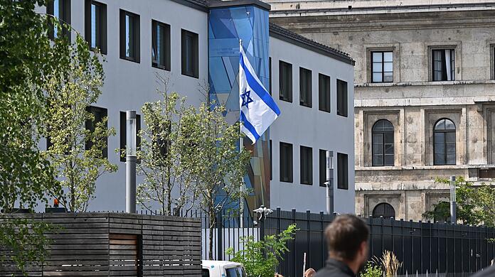 Großeinsatz vor dem israelischen Generalkonsulat in München