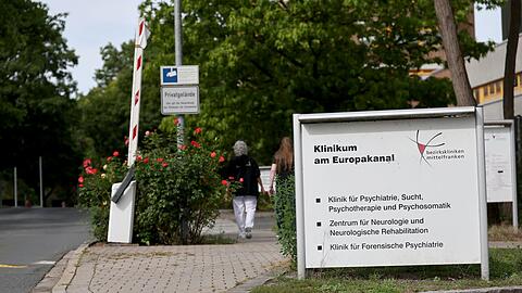 Der 34-J&auml;hrige war am 16. August von einem unbegleiteten Ausgang aus der Forensischen Psychiatrie in Erlangen nicht mehr zur&uuml;ckgekommen. (Archivbild)
