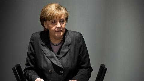 Bundeskanzlerin Angela Merkel bei der Regierungserklärung