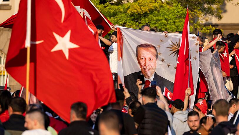 Erdogan-Anhänger im Duisburger Norden.