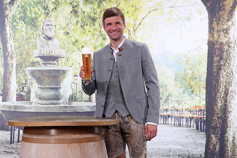 Wenn einer weiß, wie sich Tracht anfühlt, dann wahrscheinlich er: Urbayer Thomas Müller.
