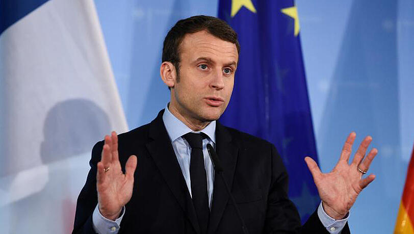 Der unabhängige französische Präsidentschaftskandidat Emmanuel Macron ist einer der Kandidaten in der TV-Debatte. Der unabhängige französische Präsidentschaftskandidat Emmanuel Macron ist einer der Kandidaten in der TV-Debatte.