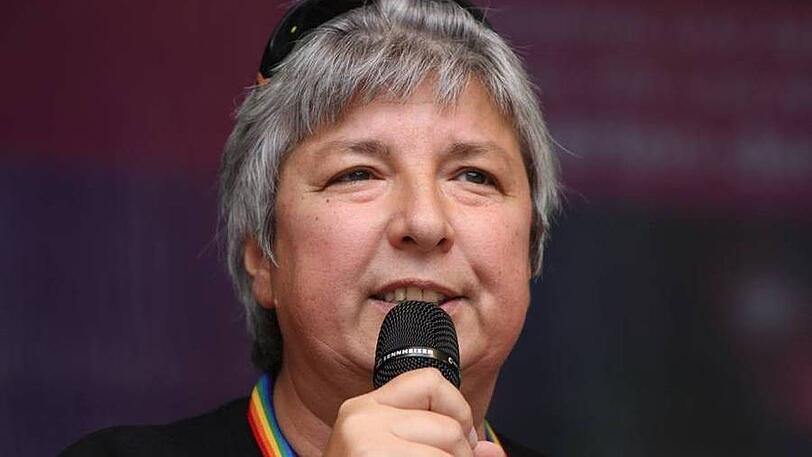 Rita Braaz, "Letra"-Fachfrau und ehemalige CSD-Sprecherin, kandidiert 2020 für die Linken, statt für die Rosa Liste.