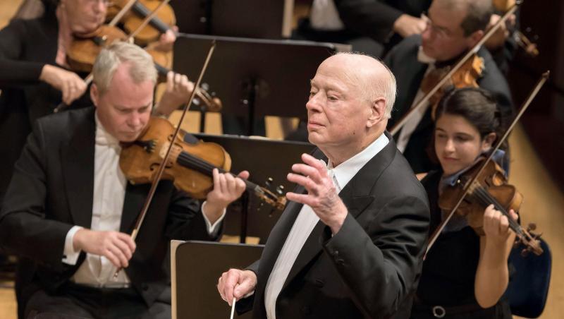 Bernard Haitink, Dirigent aus den Niederlanden, bei der Arbeit. Bernard Haitink, Dirigent aus den Niederlanden, bei der Arbeit.