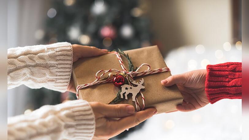 Das Vier-Geschenke-Prinzip erleichtert das Schenken.