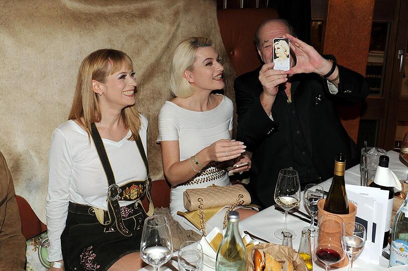 Fashion-Party bei Hugo Bachmaier! Mit dabei: Jimi Blue Ochsenknecht, Ralph und Kriemhild Siegel, Sonja Kiefer, Alexandra Polzin. Die Bilder vom Event.
