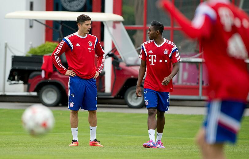 Robert Lewandowski (l) und David Alaba.