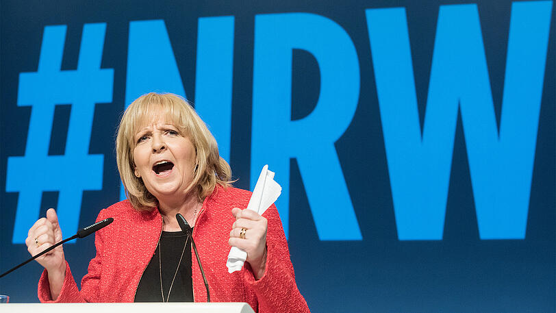 Nordrhein-Westfalens Ministerpräsidentin Hannelore Kraft steht seit 2010 an der Spitze einer Koalition der SPD mit den Grünen.