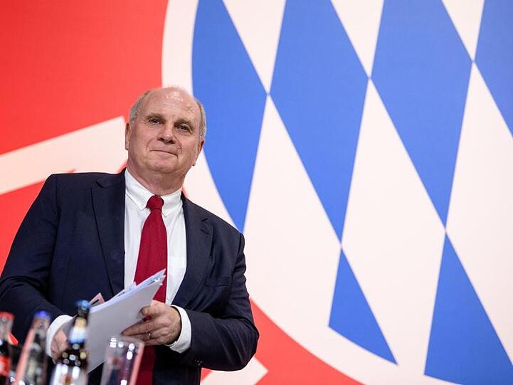 Uli Hoeneß ist der Präsident des FC Bayern München.
