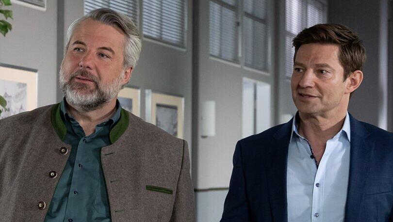 Dieter Fischer (l.) und Igor Jeftic drehen gemeinsam für "Die Rosenheim-Cops".