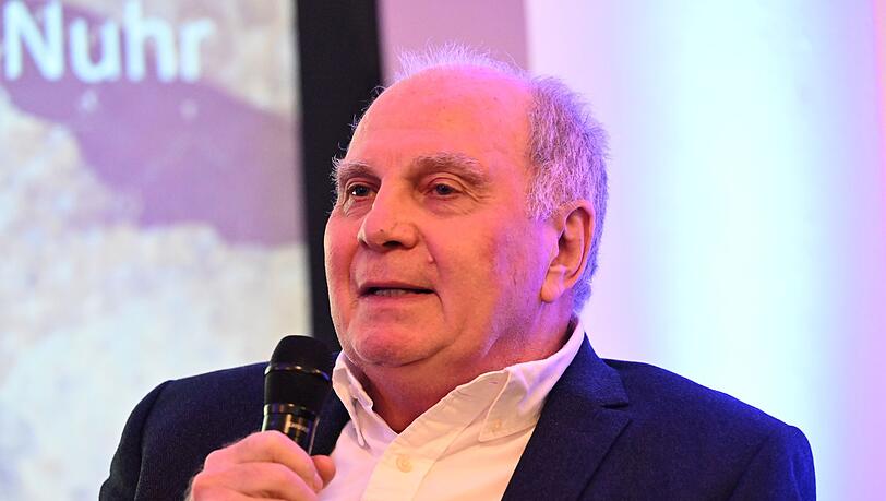 Uli Hoeneß wünscht sich Wirtz als Nachfolge. Uli Hoeneß wünscht sich Wirtz als Nachfolge.