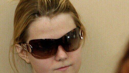 Nach der Flucht: Entführungsopfer Natascha Kampusch Nach der Flucht: Entführungsopfer Natascha Kampusch